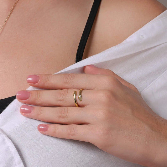 Adjustable Hug Ring